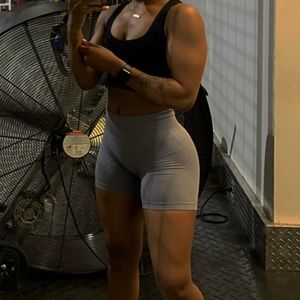 Nvgtn/ shorts / grey / xs / outgrown